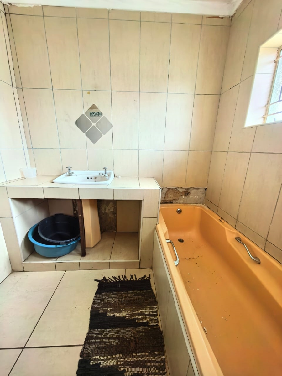 5 Bedroom Property for Sale in Sasolburg Ext 1 Free State